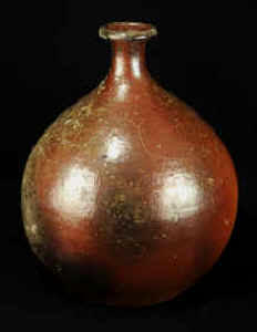 Nishihata-Vase2d.jpg (187397 bytes)