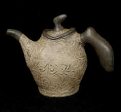 Okumura_Teapot7a.jpg (58942 bytes)